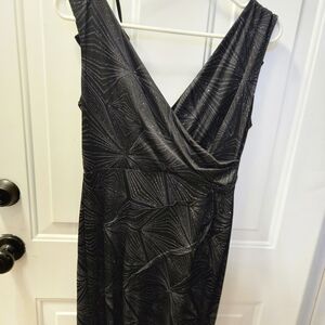 Enfocus Studio Black Geometric Backless Dress